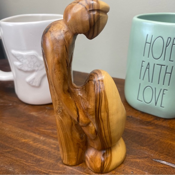 Holy Family Wooden Sculpture - Picture 3 of 6